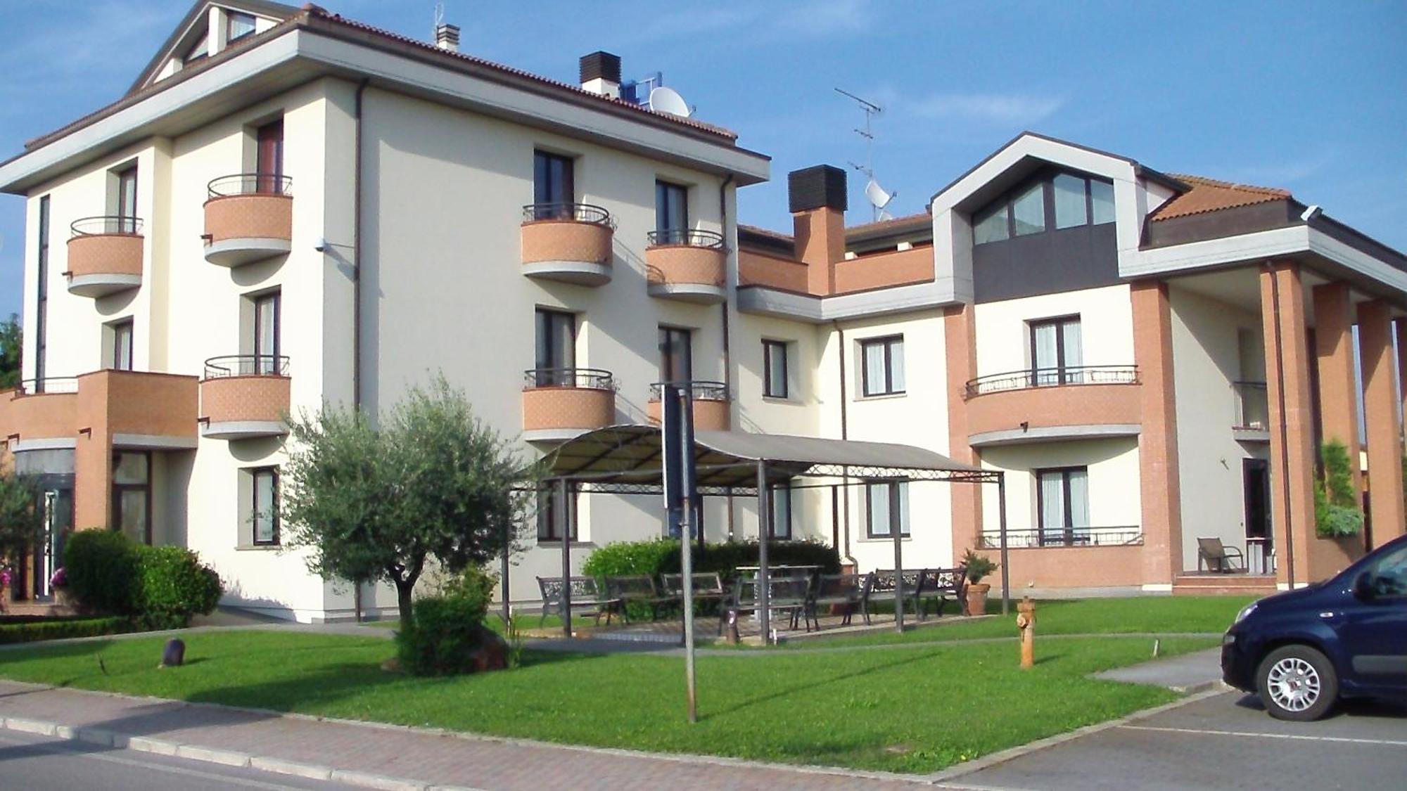 Hotel Da Vito Campagna Lupia Ngoại thất bức ảnh