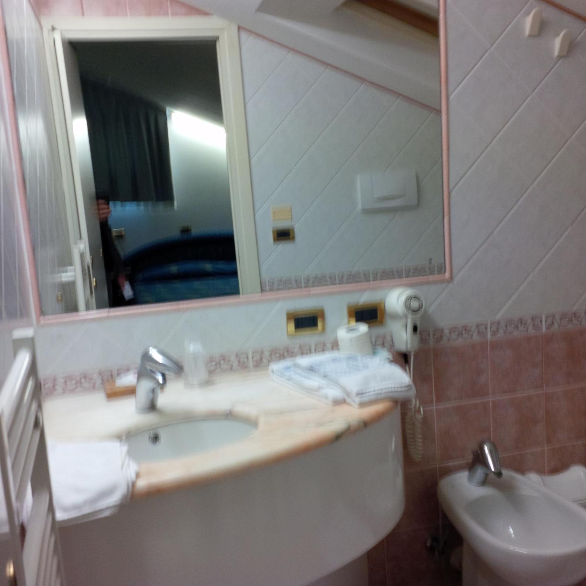 Hotel Da Vito Campagna Lupia Phòng bức ảnh