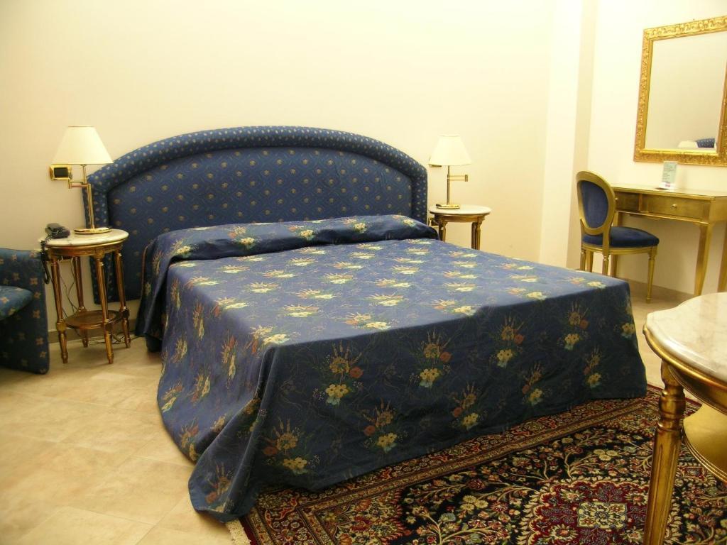 Hotel Da Vito Campagna Lupia Ngoại thất bức ảnh